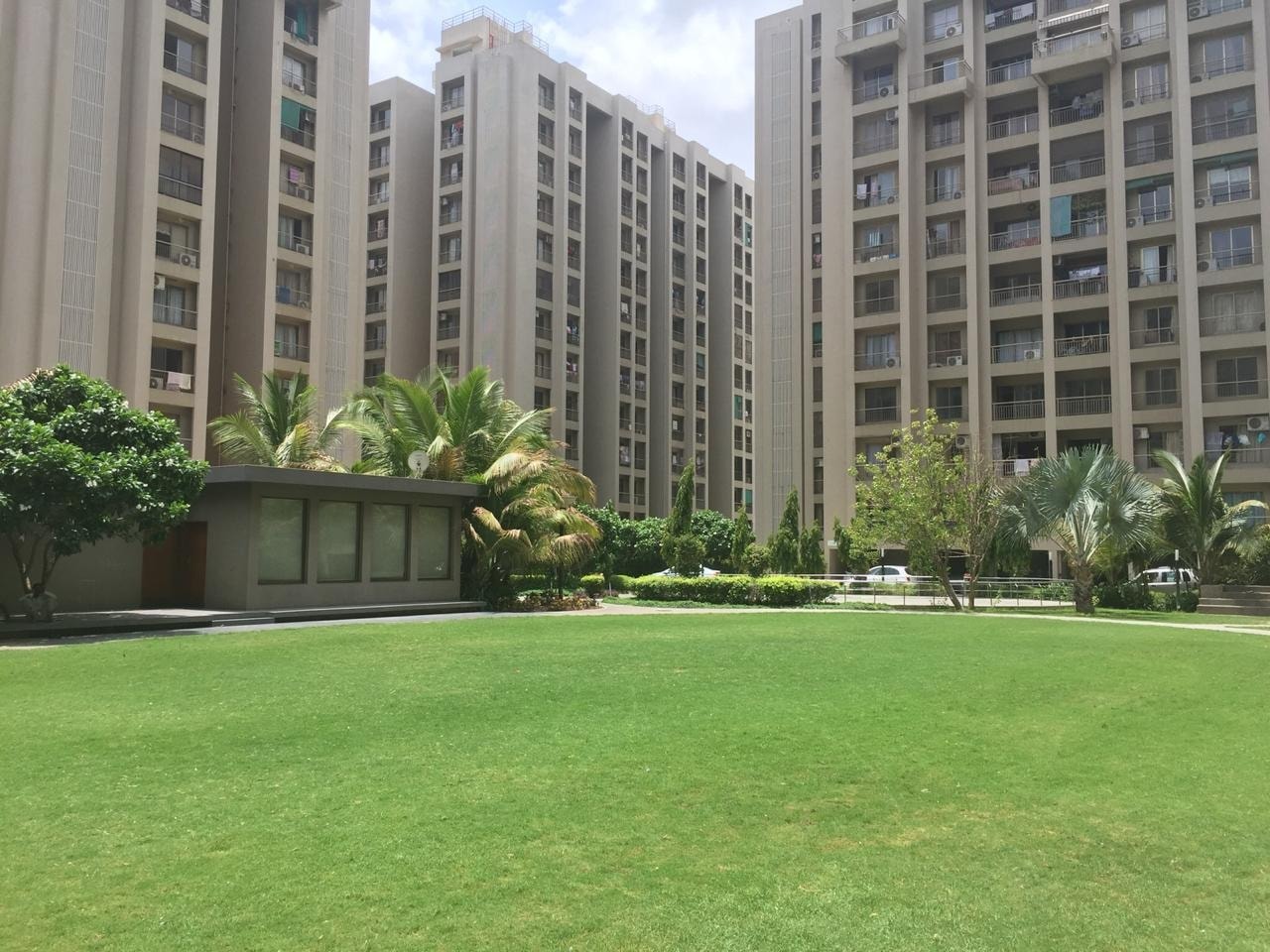 2 BHK Apartment For Rent in Makarba