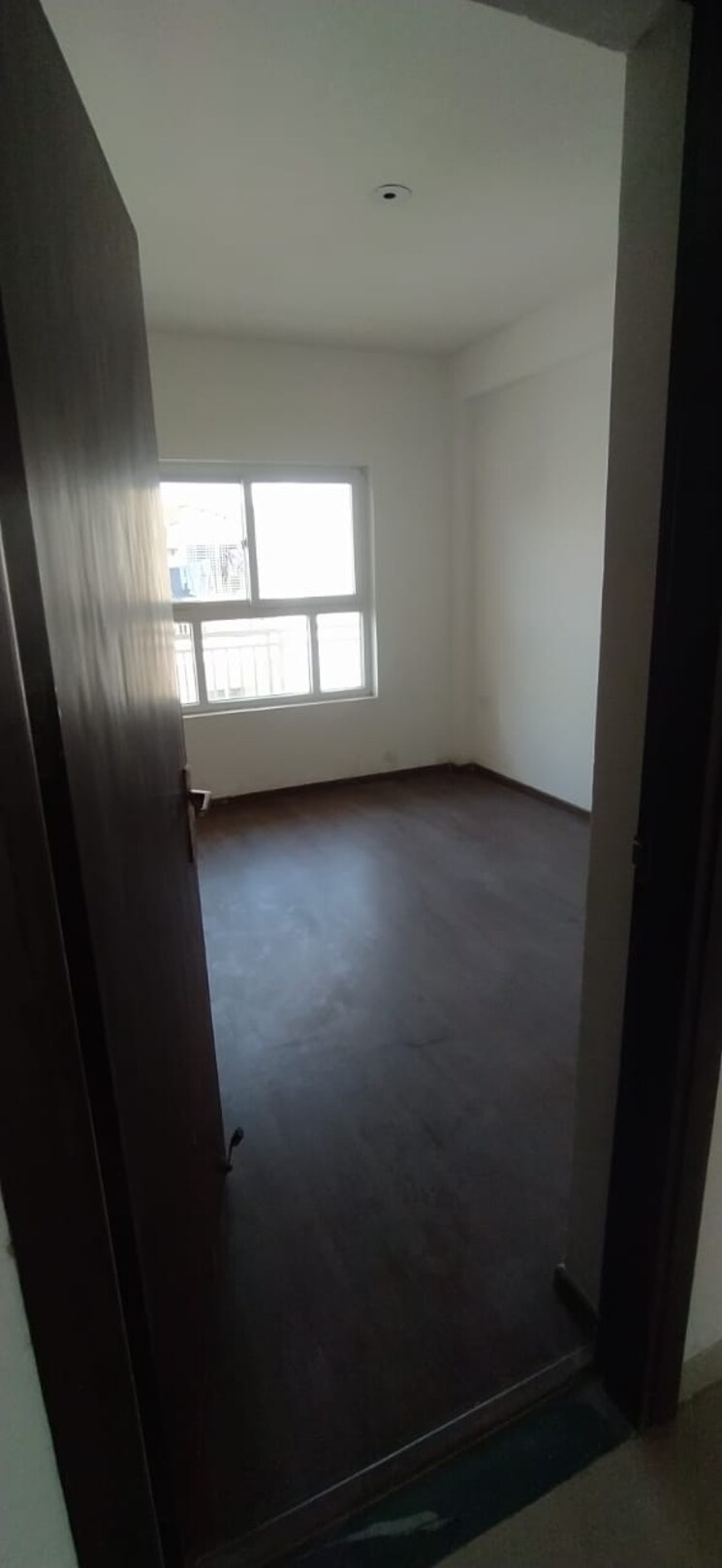 Room, bptp-park-elite-floors 4 Bedroom 300 Sq.Yd. Apartment In Sector 85 Faridabad 8880405