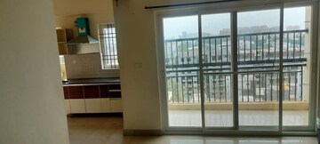 Room in 3 BHK Apartment at Monarch Serenity, Thanisandra Main Road – for Rent