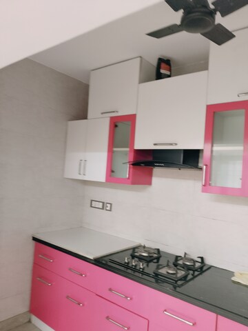 Master Bedroom in 1.5 BHK Apartment at Sarita Vihar – for Rent