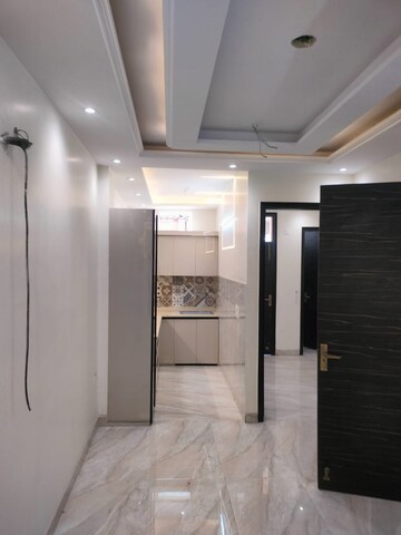 Room in 2 BHK Builder Floor at Tilak Nagar – for Rent