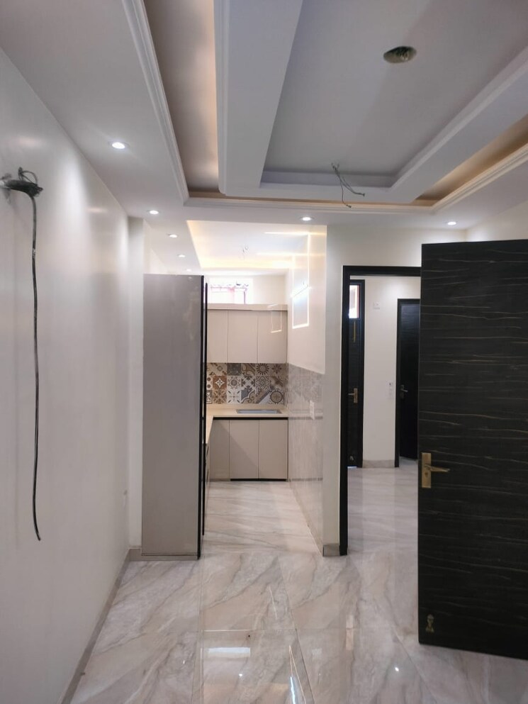 Room, tilak nagar 2 Bedroom 900 Sq.Ft. Builder Floor In Tilak Nagar Delhi 8880441