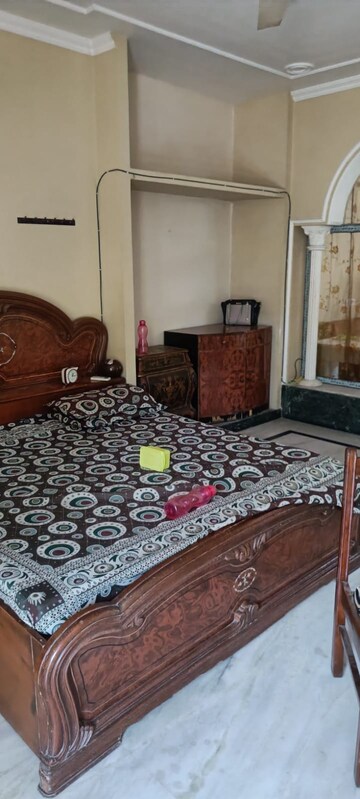 Bedroom in 1 BHK Penthouse at Sector 31 – for Rent