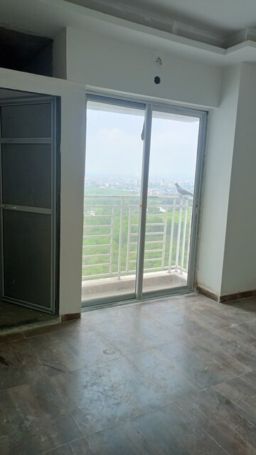 Room in 1 BHK Apartment at Shree Vighnaharta Residency, Diva – for Rent