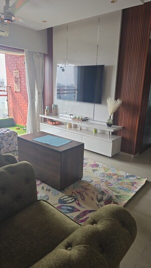 Living Room in 3.5 BHK Apartment at Akshar Shreeji Heights, Seawoods – for Rent