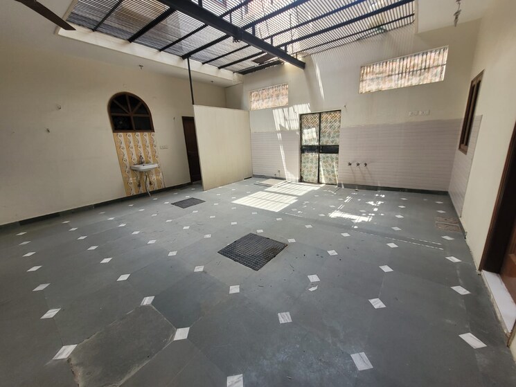 Kitchen, sector 16 3 Bedroom 280 Sq.Ft. Penthouse In Sector 16 Faridabad 8880465