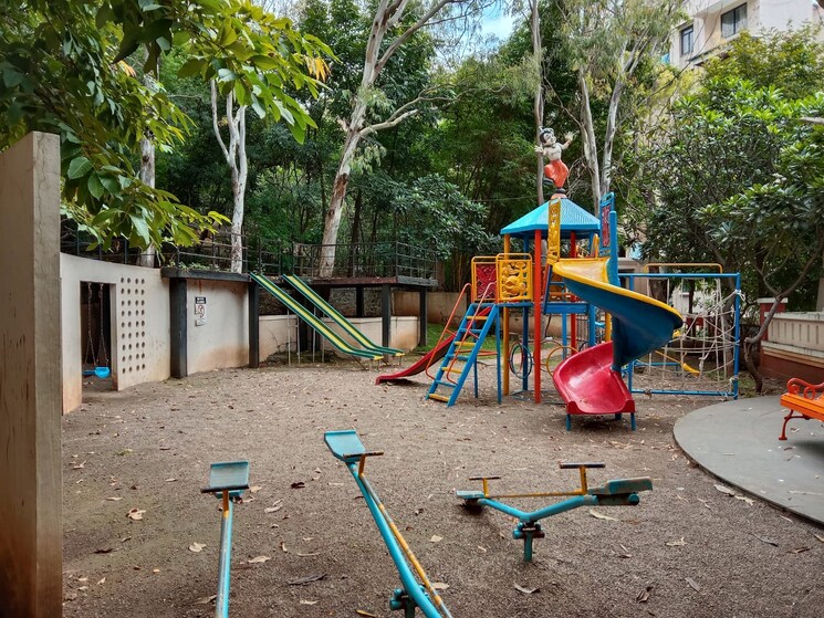 Garden, bramha-avenue 3 Bedroom 1440 Sq.Ft. Apartment In Kondhwa Pune 8880466