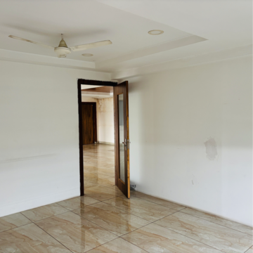 Room in  Office Space at Madhapur – for Rent