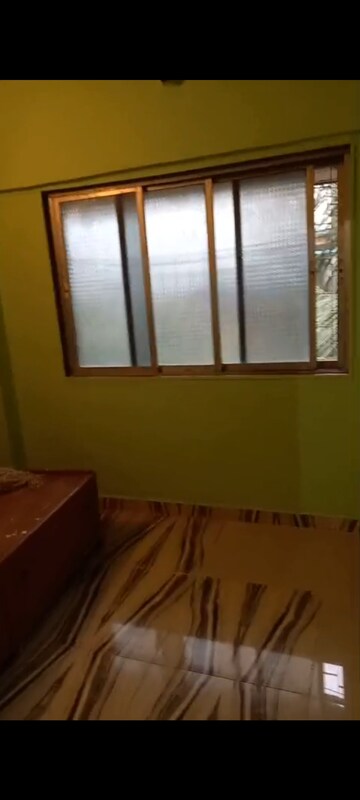 Furnished Amenities in 1 BHK Builder Floor at Vardhaman Shanti Nagar, Mira Road East – for Rent