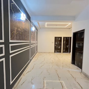 Balcony in 2 BHK Builder Floor at Dlf Ankur Vihar – for Sale