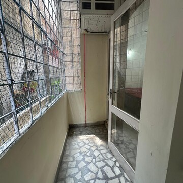 Balcony in 2 BHK Builder Floor at Chittaranjan Park – for Rent