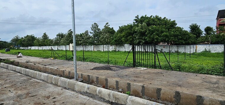 undefined, devlali  2433 Sq.Ft. Plot In Devlali Nashik 8880496