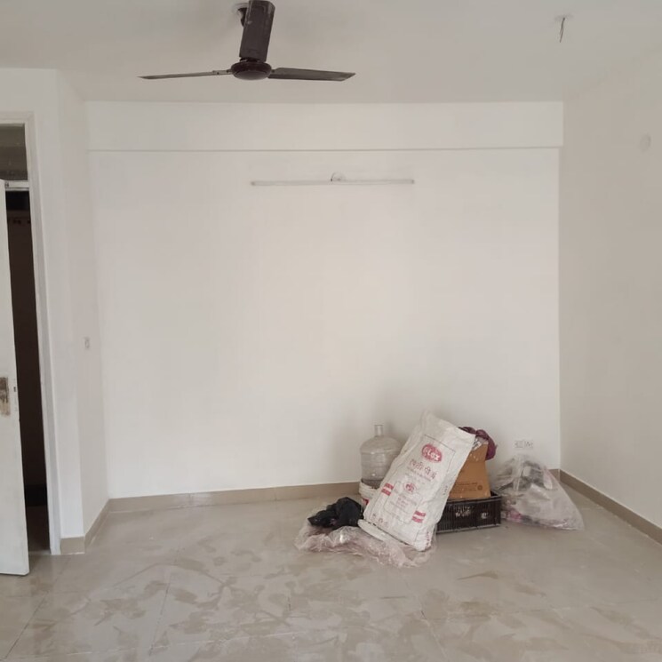 Room, avl-36-gurgaon 2 Bedroom 606 Sq.Ft. Apartment In Sector 36a Gurgaon 8880515