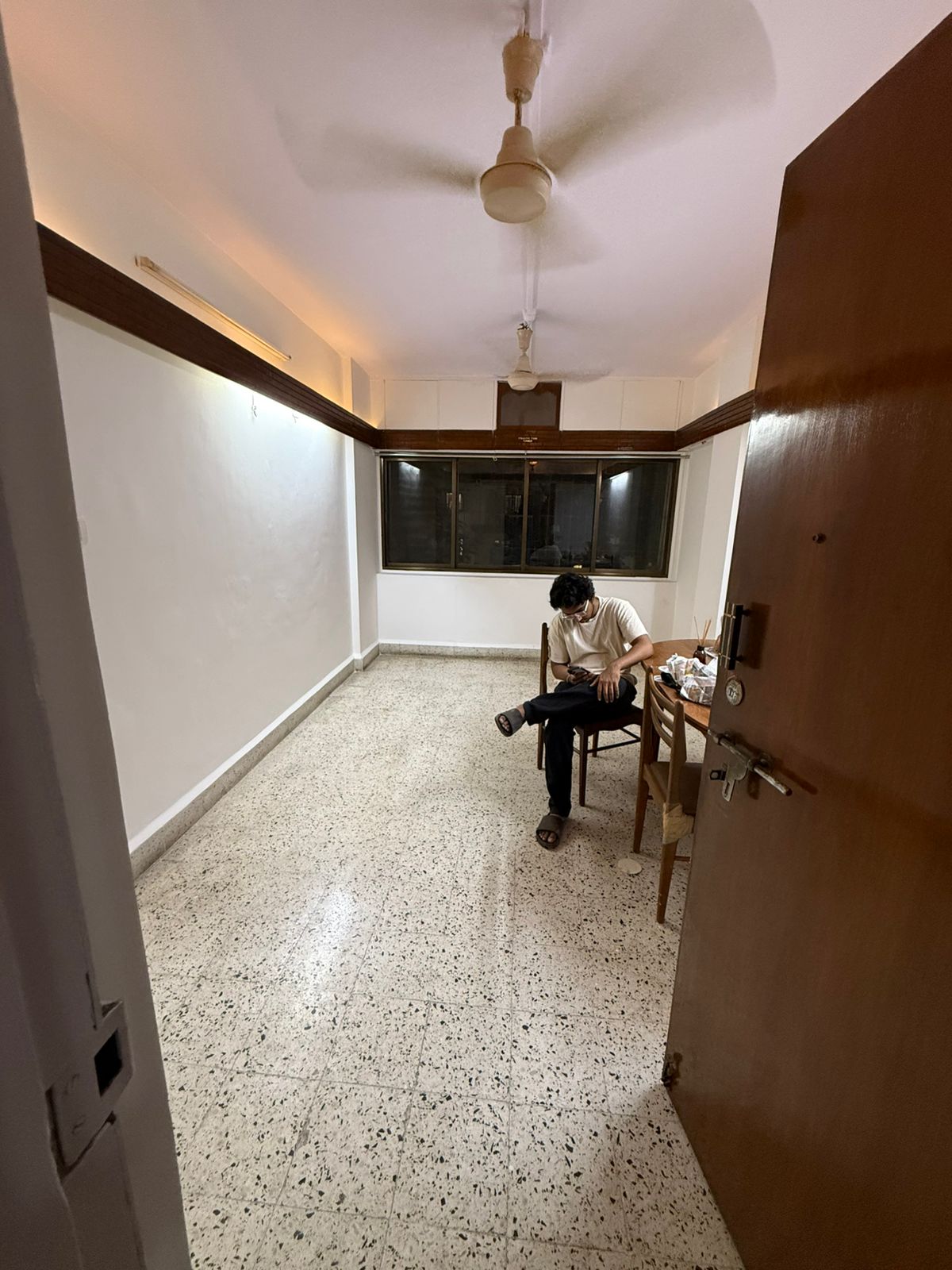 2 BHK Apartment For Rent in Vandana Apartment Malad