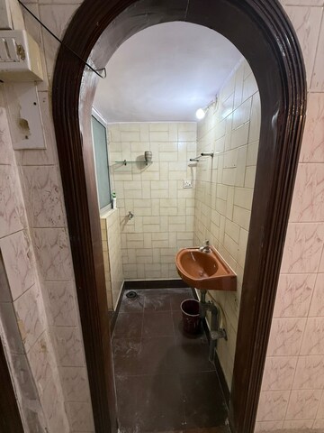 Bathroom in 2 BHK Apartment at Vandana Apartment Malad, Malad West – for Rent