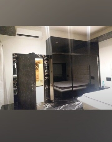 Living Room in 3 BHK Apartment at Defence Colony – for Rent