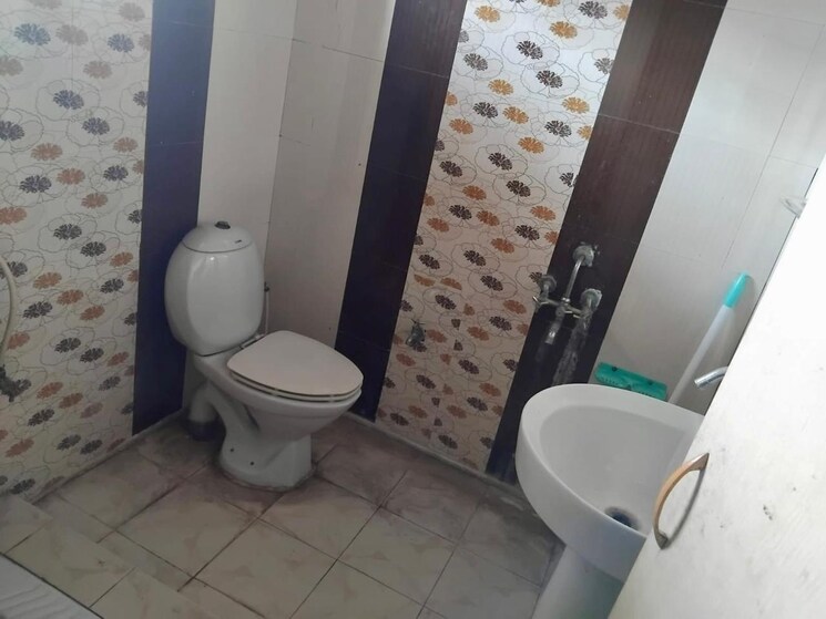 Attached Bathroom, kishanpur 2 Bedroom 1400 Sq.Ft. Apartment In Kishanpur Dehradun 8880524