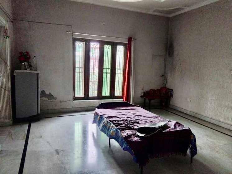 Room, kishanpur 2 Bedroom 1400 Sq.Ft. Apartment In Kishanpur Dehradun 8880524