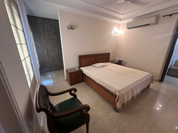 Bedroom, pamposh enclave 3 Bedroom 250 Sq.Yd. Builder Floor In Pamposh Enclave Delhi 8880549