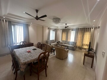 Living Room in 3 BHK Builder Floor at Pamposh Enclave – for Rent