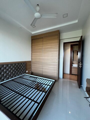 Room in 2 BHK Apartment at Metro The Palms, Nerul – for Rent
