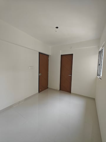 Room in 3 BHK Apartment at Moreshwar 19 East, Nerul – for Sale