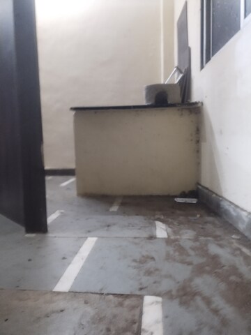 Room in 1 BHK Independent House at Kurla West – for Rent