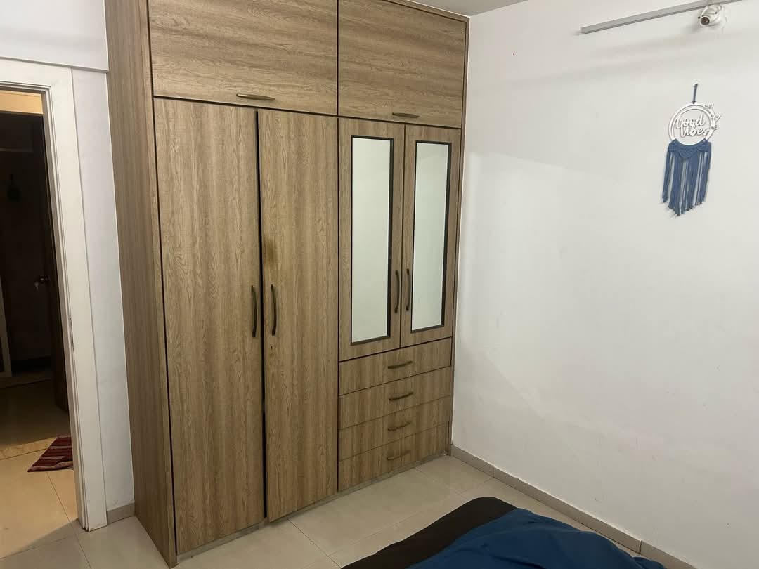 1 BHK 450 Sq.Ft. Apartment in Adarsh Nagar Society