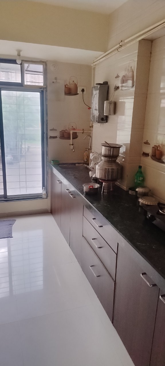 1 BHK 400 Sq.Ft. Apartment in RNA NG Regency Phase I