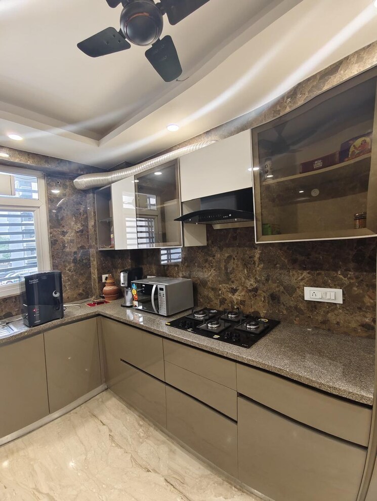 Kitchen, sector 42 3 Bedroom 215 Sq.Yd. Builder Floor In Sector 42 Gurgaon 8880648