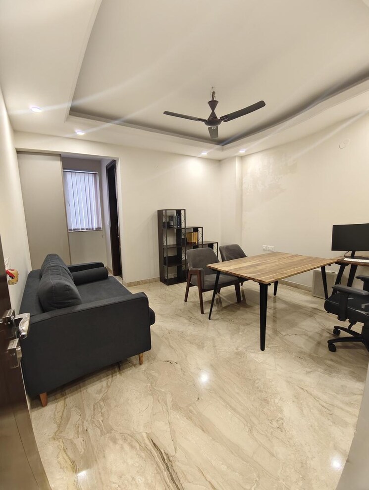 Gym, sector 42 3 Bedroom 215 Sq.Yd. Builder Floor In Sector 42 Gurgaon 8880648