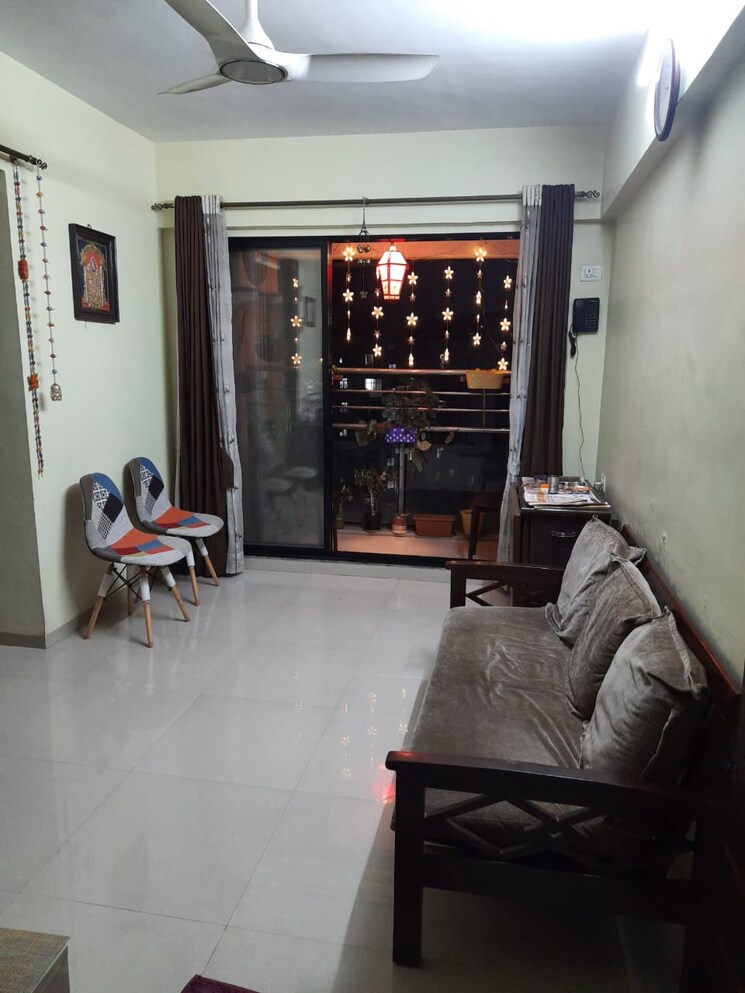 Living Room, ravi-kiran-chs-chembur 1.5 Bedroom 500 Sq.Ft. Apartment In Chembur Mumbai 8880640