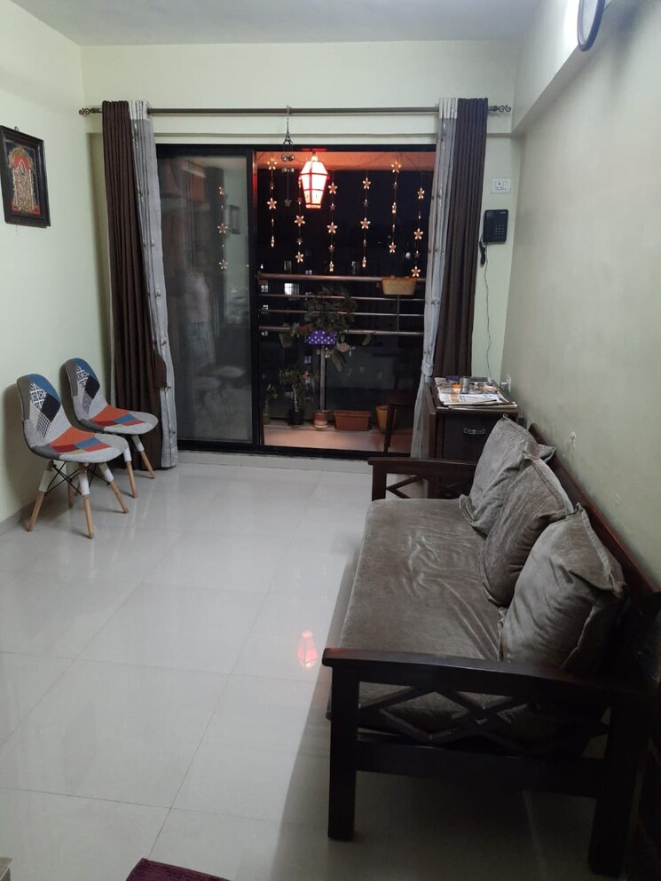Living Room, ravi-kiran-chs-chembur 1.5 Bedroom 500 Sq.Ft. Apartment In Chembur Mumbai 8880640