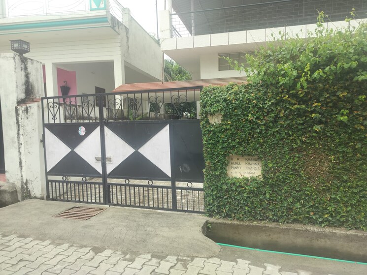 Balcony, dalanwala 4 Bedroom 2400 Sq.Ft. Villa In Dalanwala Dehradun 8880630