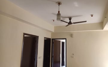 3 BHK Builder Floor For Sale in Wave Hitech City, Wave City