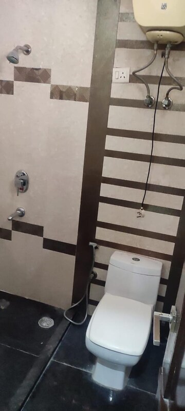 3 BHK Builder Floor For Rent in Greater Kailash I