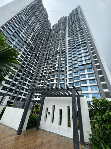 2 BHK Apartment For Rent in Rajesh Raj Infinia, Malad West