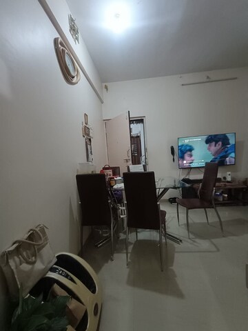 Master Bedroom in 2 BHK Apartment at RNA Continental, Chembur – for Rent