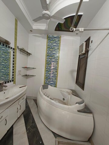 Attached Bathroom in 3 BHK Builder Floor at Kalkaji – for Rent