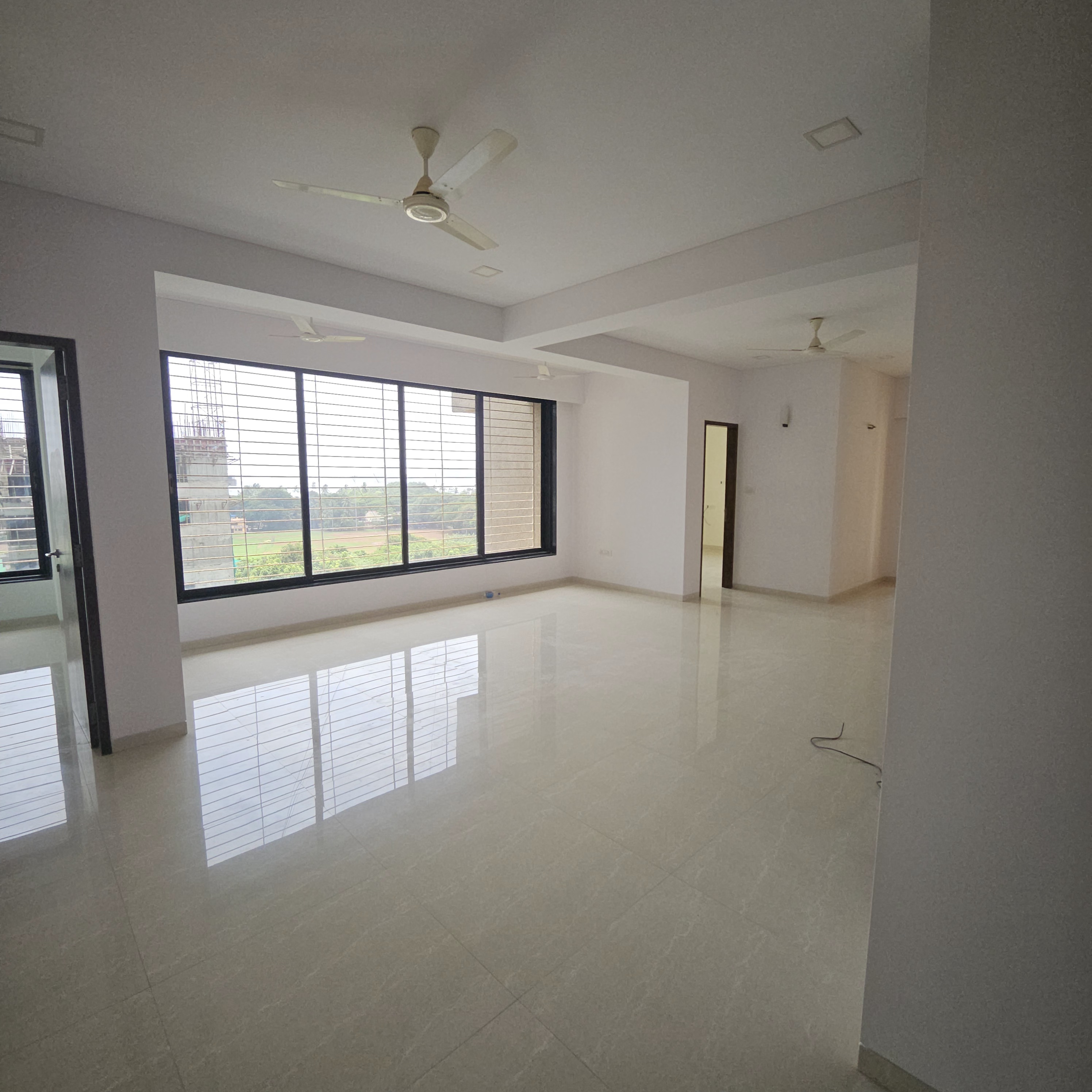 4 BHK + Pooja Room Apartment For Rent in Dadar West