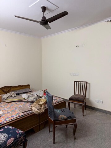 Bedroom in 2 BHK Builder Floor at Kalkaji – for Rent