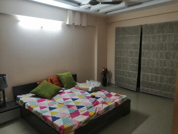 Bedroom in 3 BHK Apartment at Shri Balaji BCC Heights, Raebareli Road – for Rent