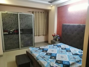 Bedroom in 3 BHK Apartment at Shri Balaji BCC Heights, Raebareli Road – for Rent