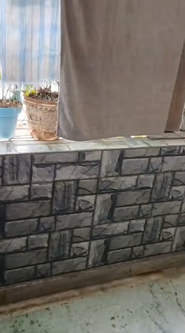 Balcony in 2 BHK Builder Floor at Mehrauli – for Rent