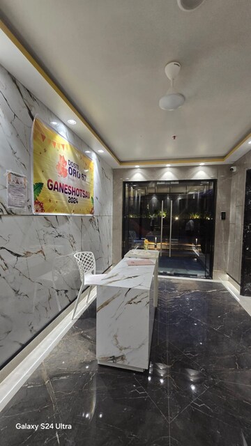 Kitchen in 2 BHK Apartment at Dosti Oro 67, Kandivali West – for Rent