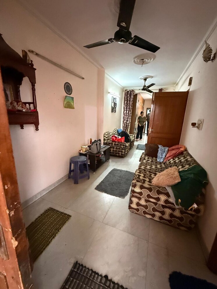 Living Room, kalkaji 2 Bedroom 900 Sq.Ft. Builder Floor In Kalkaji Delhi 8880737