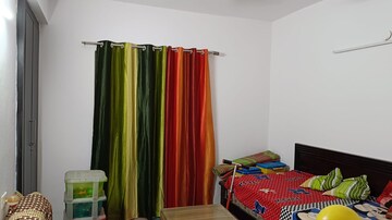 Room in 3 BHK Apartment at Sare Home, Sector 92 – for Sale