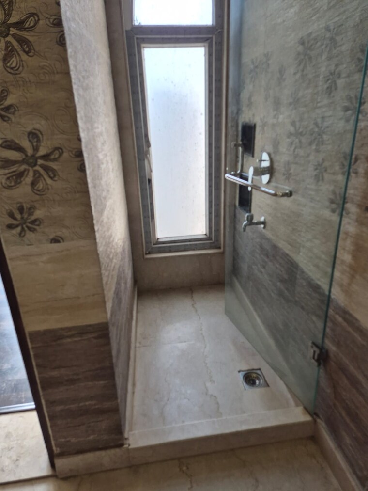 Other, safdarjung enclave 3 Bedroom 1850 Sq.Ft. Builder Floor In Safdarjung Enclave Delhi 8880769