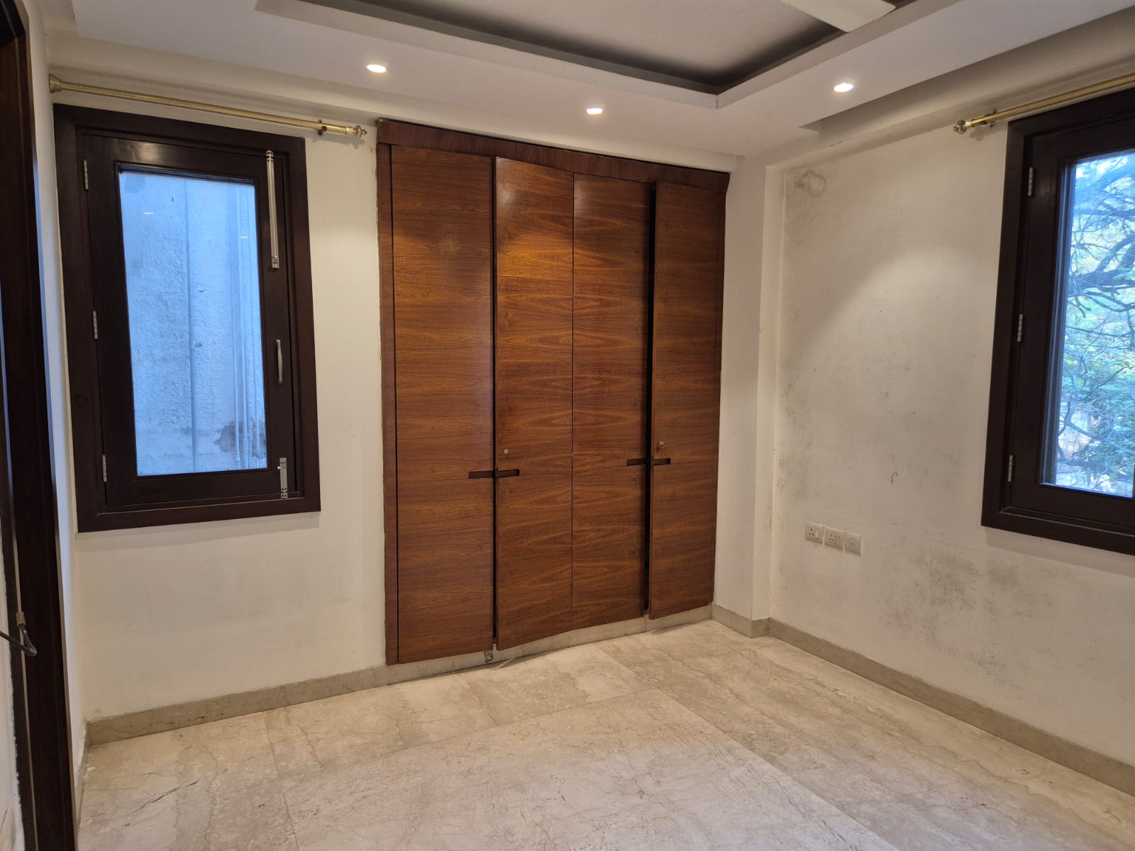 3 BHK Builder Floor For Sale in Safdarjung Enclave 