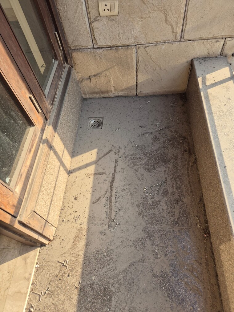 Balcony, safdarjung enclave 3 Bedroom 1850 Sq.Ft. Builder Floor In Safdarjung Enclave Delhi 8880769